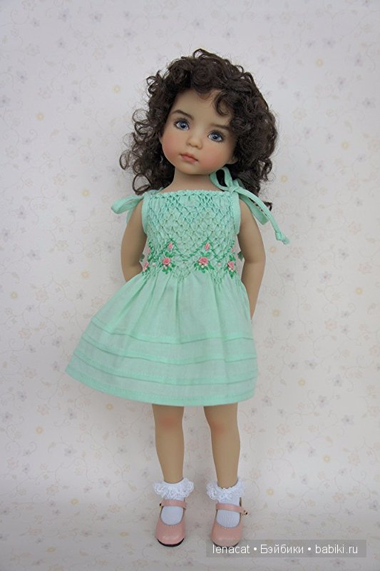 Emily by Dianna Effner