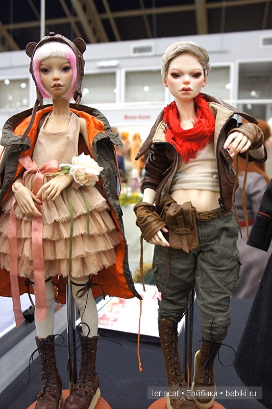 Выставка на Тишинке 5 марта 2016 года.