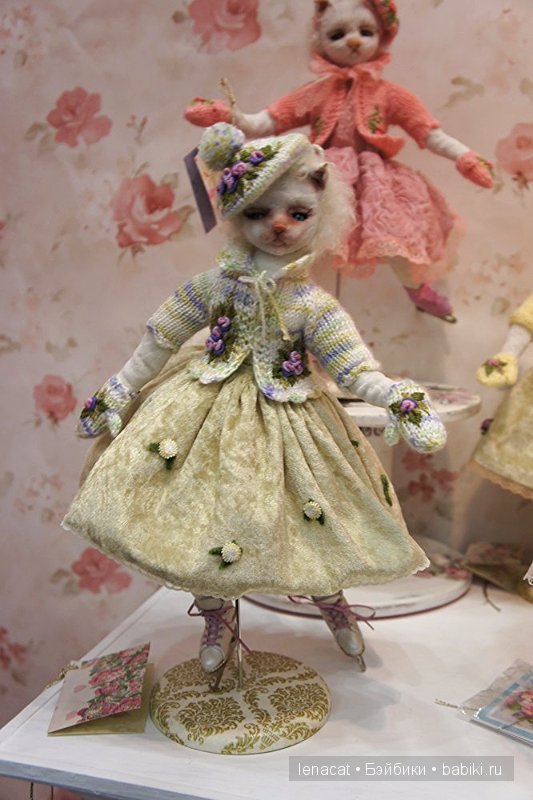 Выставка на Тишинке 5 марта 2016 года.