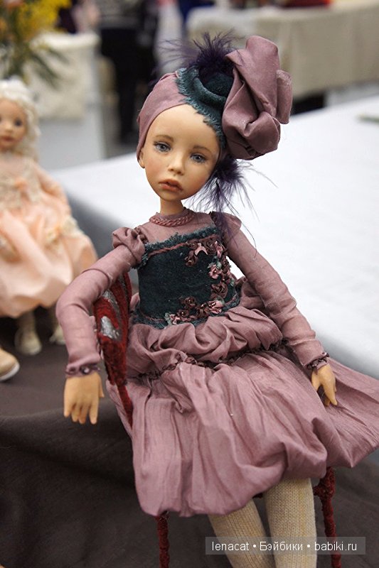 Выставка на Тишинке 5 марта 2016 года.