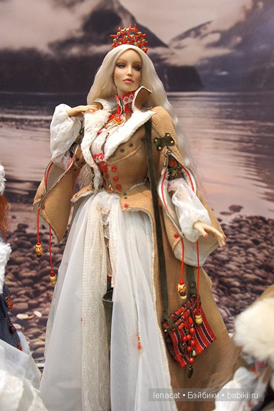 Выставка на Тишинке 5 марта 2016 года.