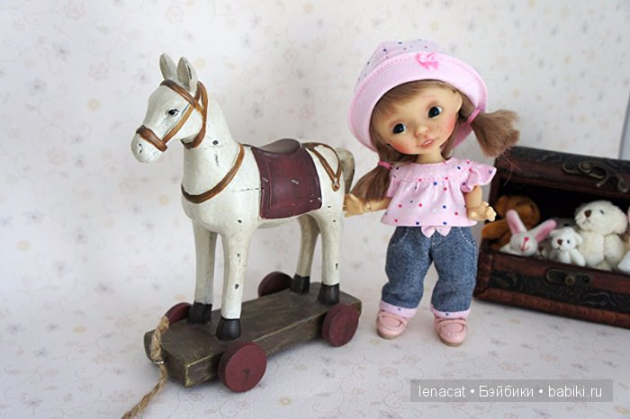 Olivia от Nikki Britt