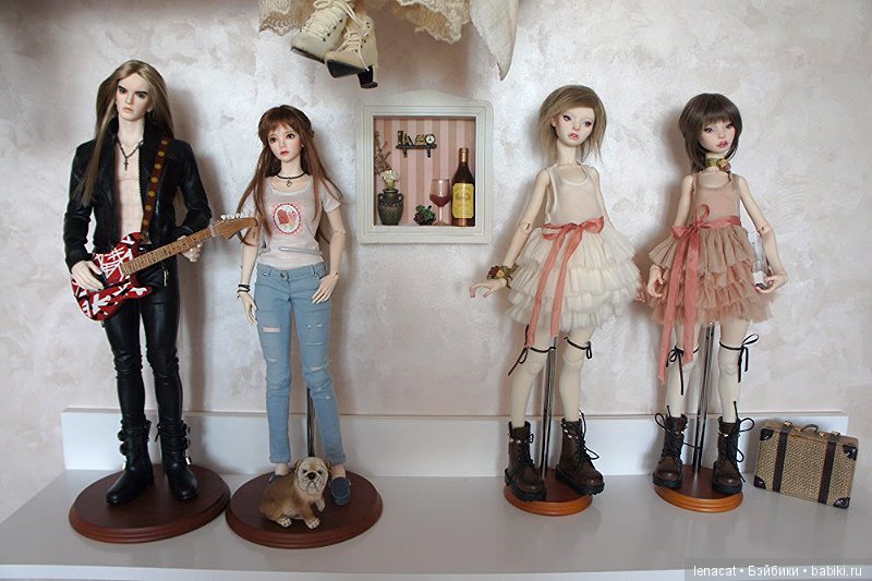 Как живут мои куклы. Репортаж с полок (фото 4)