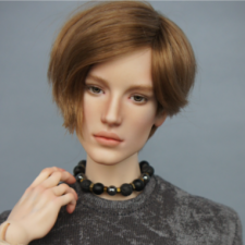 Продам парик на голову от 11,5 до 12 см окружности от А.Золотухиной