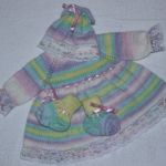 Еще один комплектик для куклы.