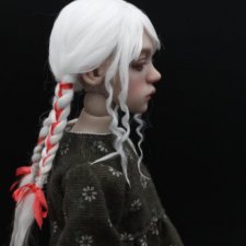 Парик на птичку Лору