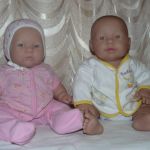 Виниловые крохи Berenguer Лукас и Лили