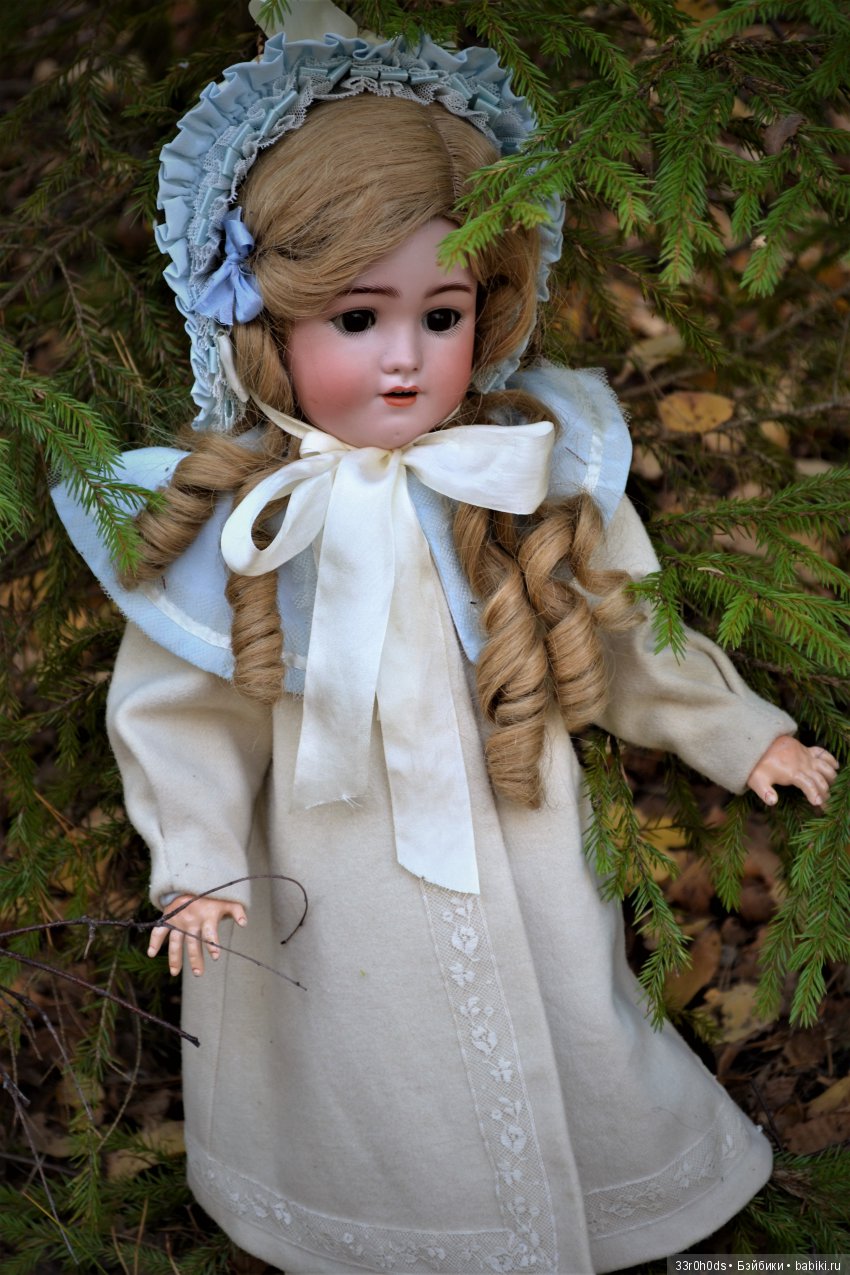 Октябрь уж наступил. Как Алина гуляла по осеннему лесу