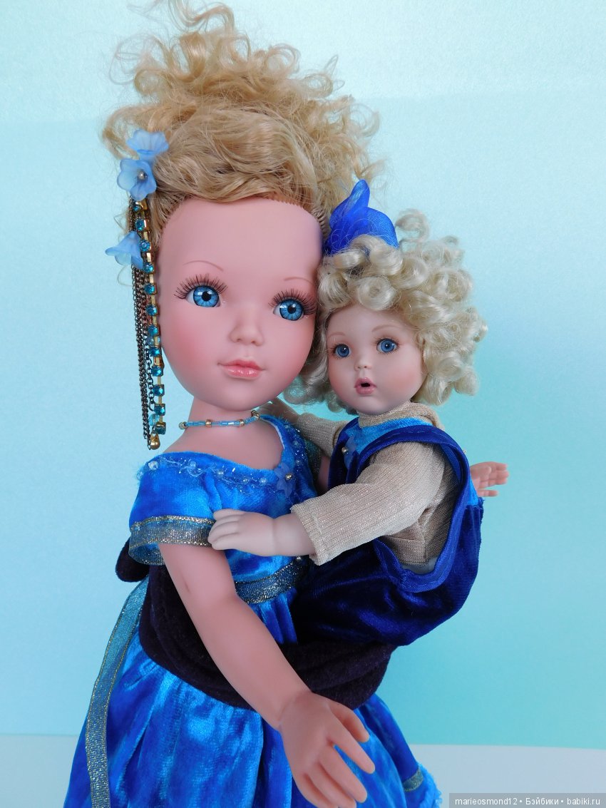 В оттенках синего и зеленого