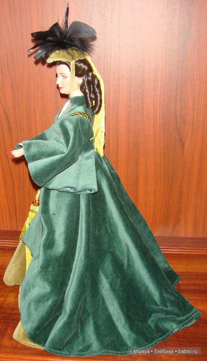 Портреная кукла Скарлетт, Мамушкины портьеры