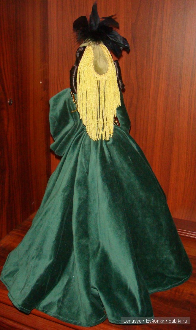 Портреная кукла Скарлетт, Мамушкины портьеры (фото 2)