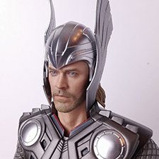 Thor от Hot Toys