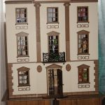 Наш кукольный домик и его жители