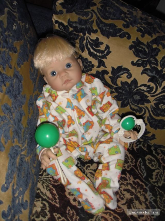 У Анюты дел немало,у Анюты много дел