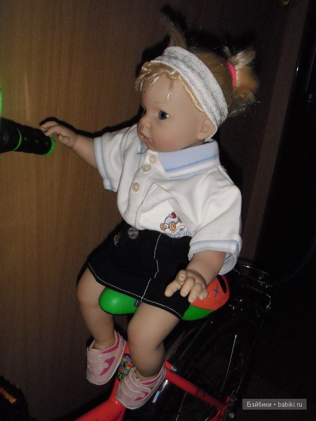 Анютка повторюшка