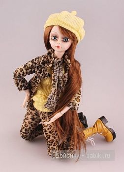 Кукла Лолита 60 см со сменным париком.