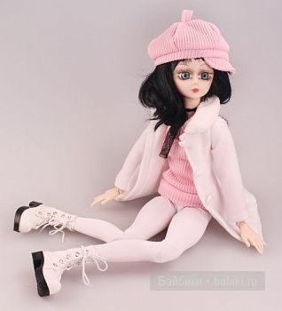 Кукла Синтия 60 см со сменным париком.