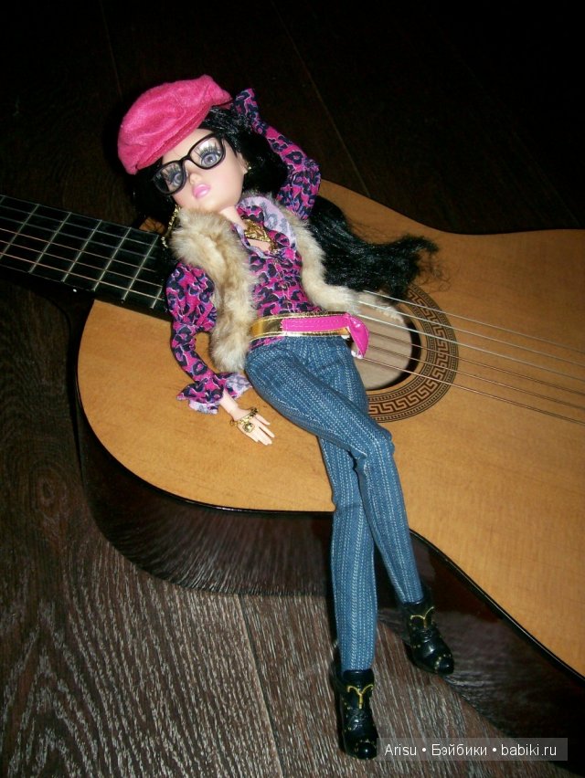 Moxie teens Moxie teenz