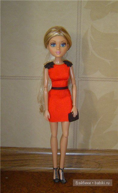 Платье звёзд — Куклы Bratz (Братц) и Moxie Girlz: MGA (фото 4)