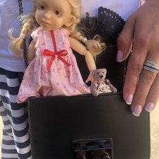 Пуговка и Тая