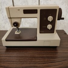 Швейная детская  машинка ГДР