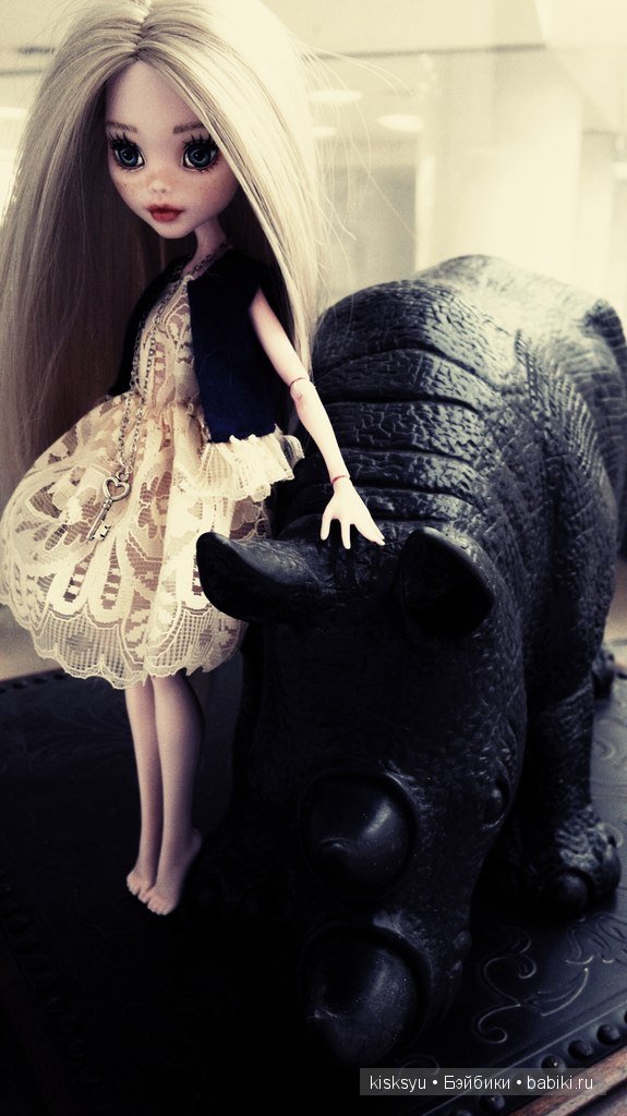 Фотосессия Дракулауры ООАК (фото 3)