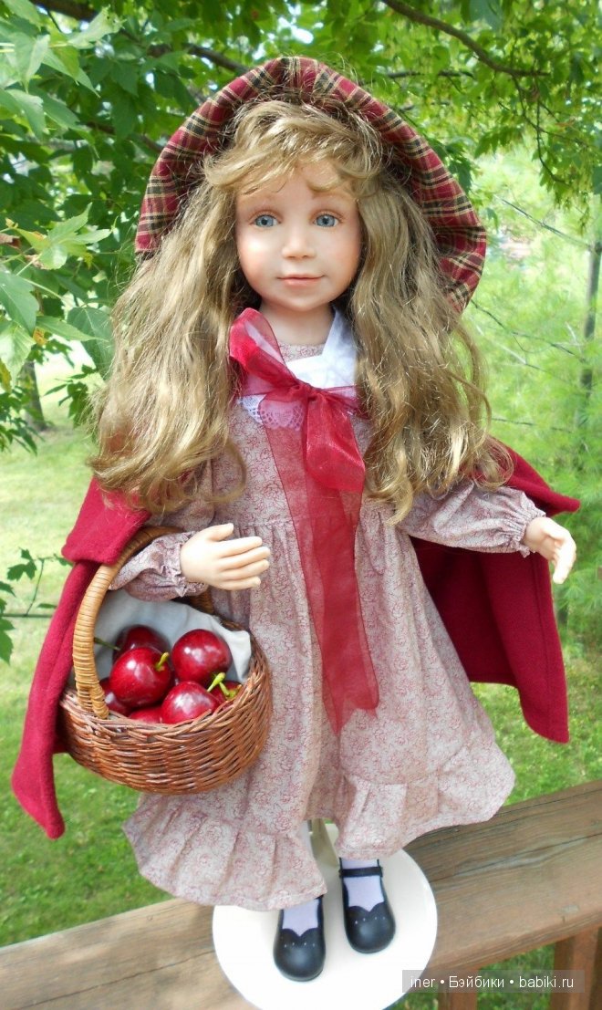 OOAK Little Red Riding hood hand-sculpted- by Karen Vander Logt