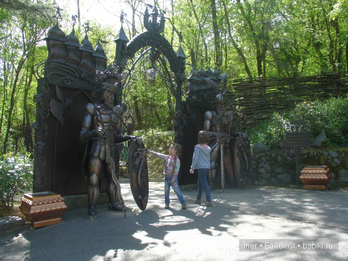 Крым. Поляна сказок — Туризм и путешествия: фотоотчеты из поездок