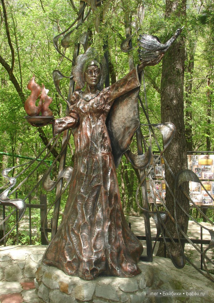 Крым. Поляна сказок — Туризм и путешествия: фотоотчеты из поездок