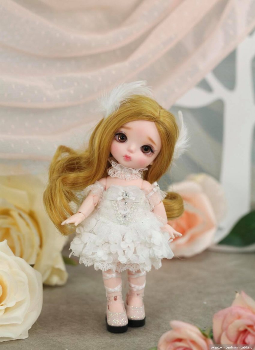 Преордер на Lati Yellow из серии Лебединое озеро (Black Swan и White Swan) (фото 5)