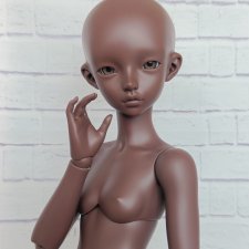 Минифи Фэб (Minifee Phoeb) в лимитном цвете Deep ebony без мейка