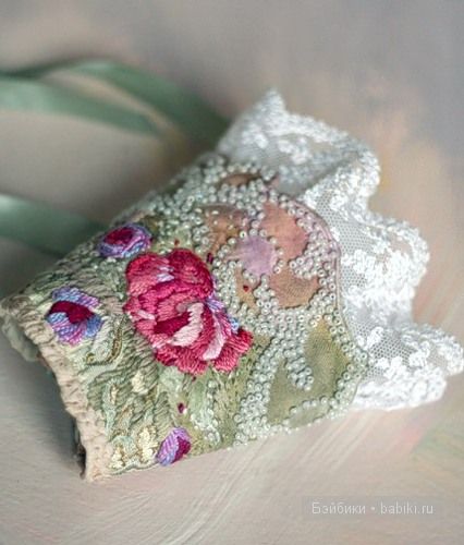 Летнее настроение. Браслеты