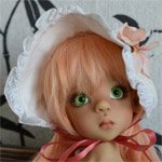 И моя Лайлочка спешит показаться