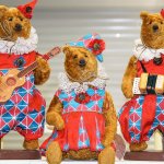 Вторая часть моего фотоотчета - куклы не BJD. ХI Международный Салон кукол 2015