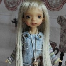 Продам шикарный паричок  фирмы Luts. Абсолютно новый. Размер 6-7.