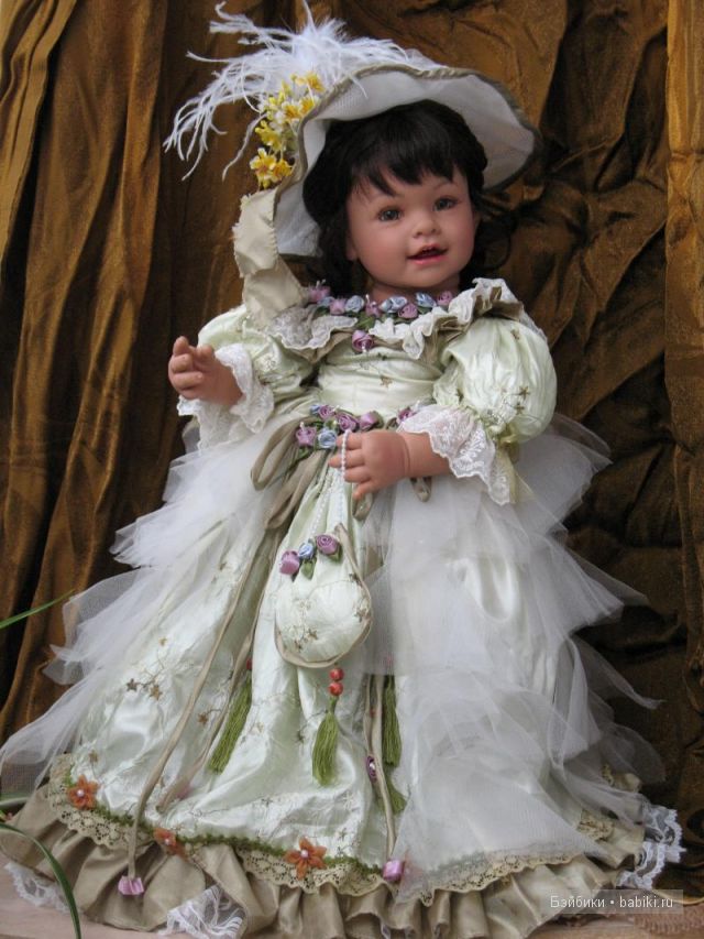 Кармен! Коллекционная кукла Adora Limited Edition Series, CARMEN-PANAMA