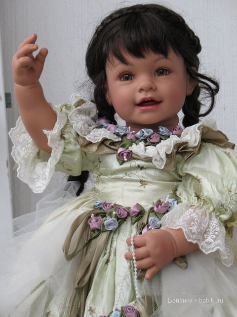 Кармен! Коллекционная кукла Adora Limited Edition Series, CARMEN-PANAMA