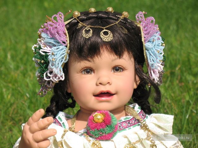 Кармен! Коллекционная кукла Adora Limited Edition Series, CARMEN-PANAMA (фото 2)