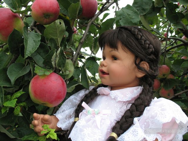 Кармен! Коллекционная кукла Adora Limited Edition Series, CARMEN-PANAMA