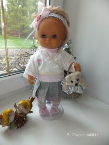 Света с сумочкой