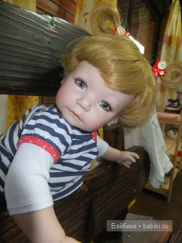 Рита в беседке 6