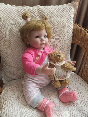 Рита дома и ждёт меня