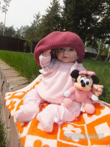 Незатейливые развлечения Ангелики - кукла Адора