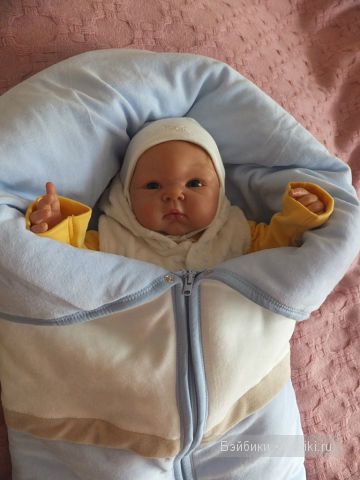 Закутали в одеялко)