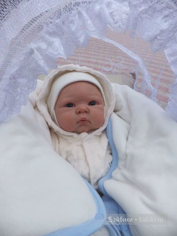 Носик-кнопка, крупный план