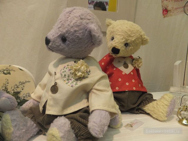 Мишка с лавандовыми пяточками