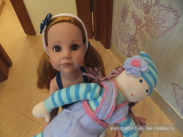 У меня кукла