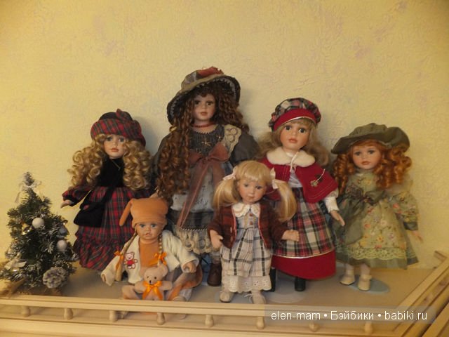 На полке фарфорки