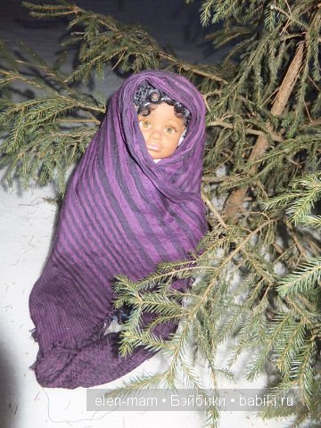 Продрогшая девочка