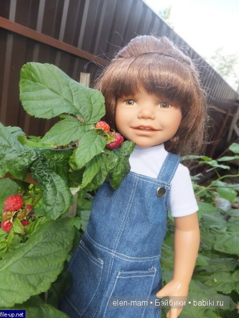 О чём мечтает Динка - Кукла EuroGirls Diana-Collection